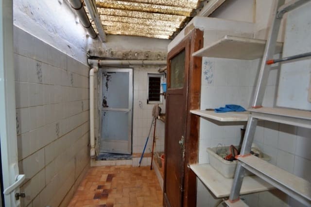 2 makuuhuone Huvila myytävänä paikassa Centro Urbano, Dénia - 191 000 € (Ref: 8777891)