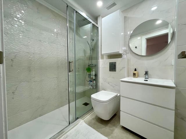 4 makuuhuone Huoneisto myytävänä paikassa El Molino, Torrevieja - 210 000 € (Ref: 8778018)