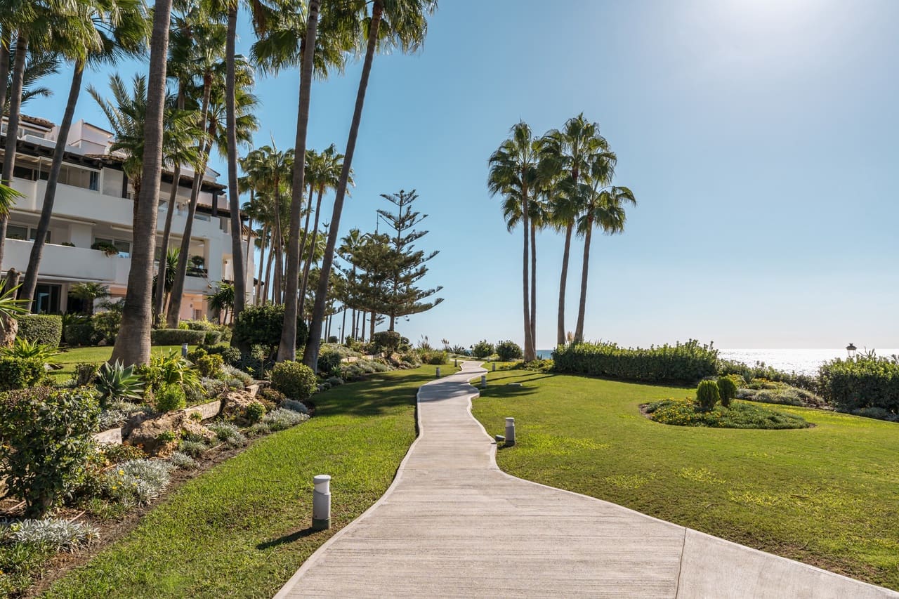 3 soveværelse Lejlighed til salg i Marbella med swimmingpool garage - € 4.650.000 (Ref: 8778069)