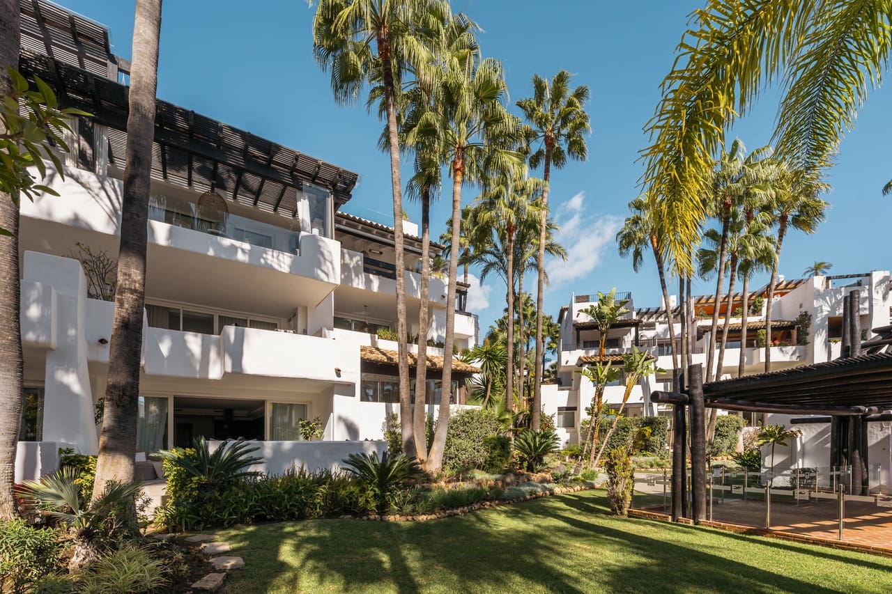 3 soveværelse Lejlighed til salg i Marbella med swimmingpool garage - € 4.650.000 (Ref: 8778069)