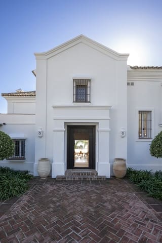 6 soverom Villa til salgs i Centro Historico, Málaga by med svømmebasseng garasje - € 4 000 000 (Ref: 8778071)