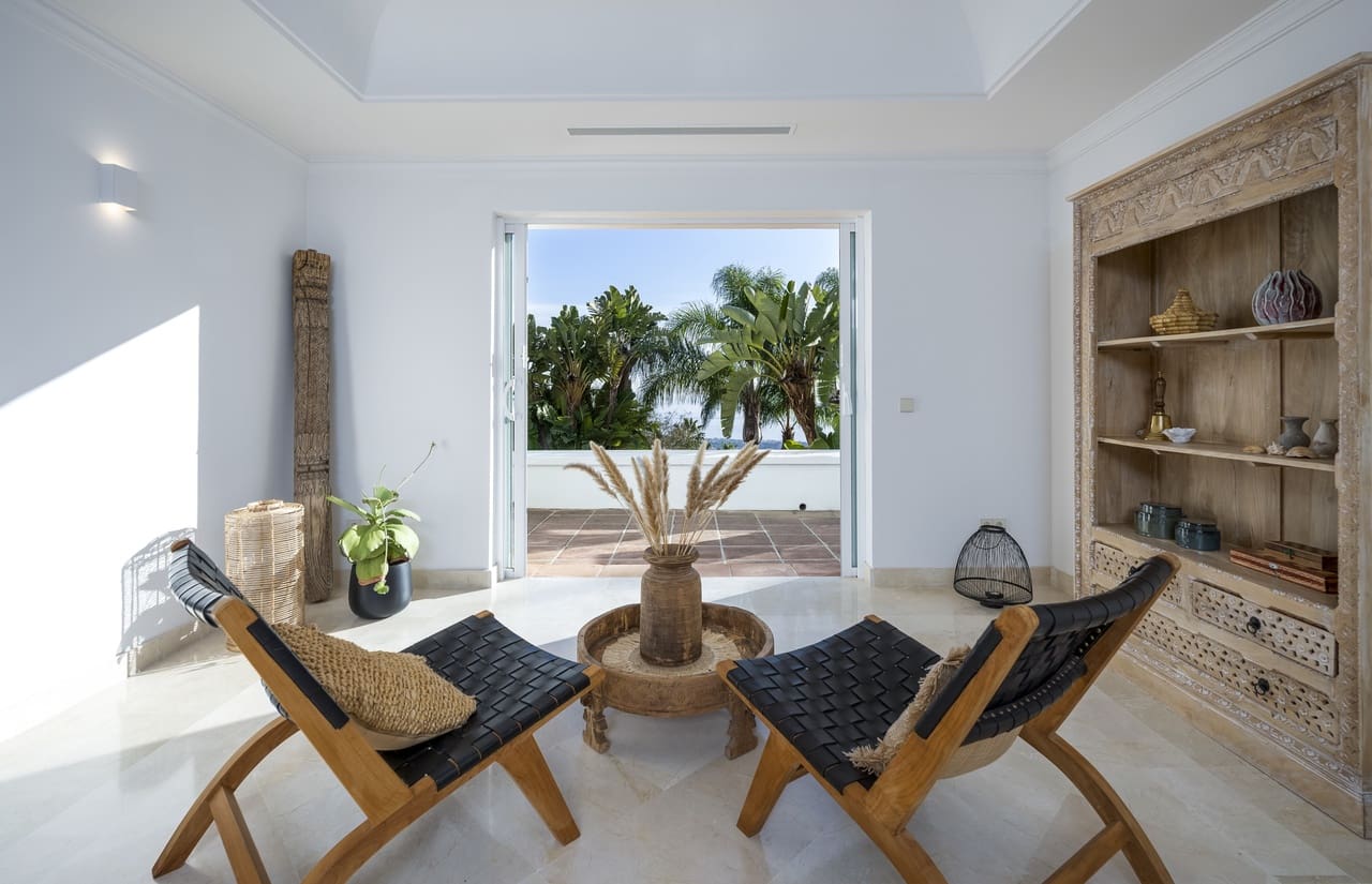 6 soverom Villa til salgs i Malaga by med svømmebasseng garasje - € 4 000 000 (Ref: 8778071)