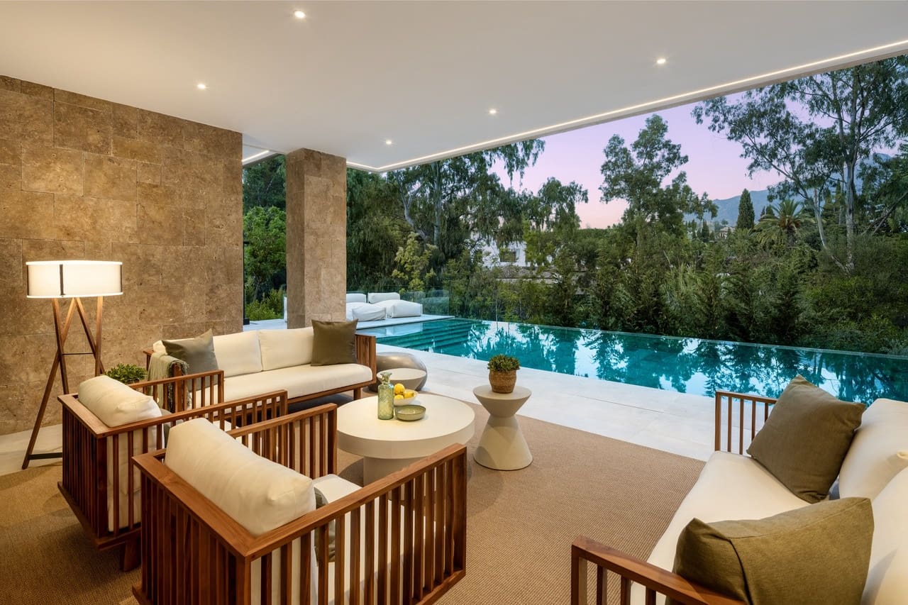 5 slaapkamer Villa te koop in Malaga stad met zwembad garage - € 3.995.000 (Ref: 8778072)