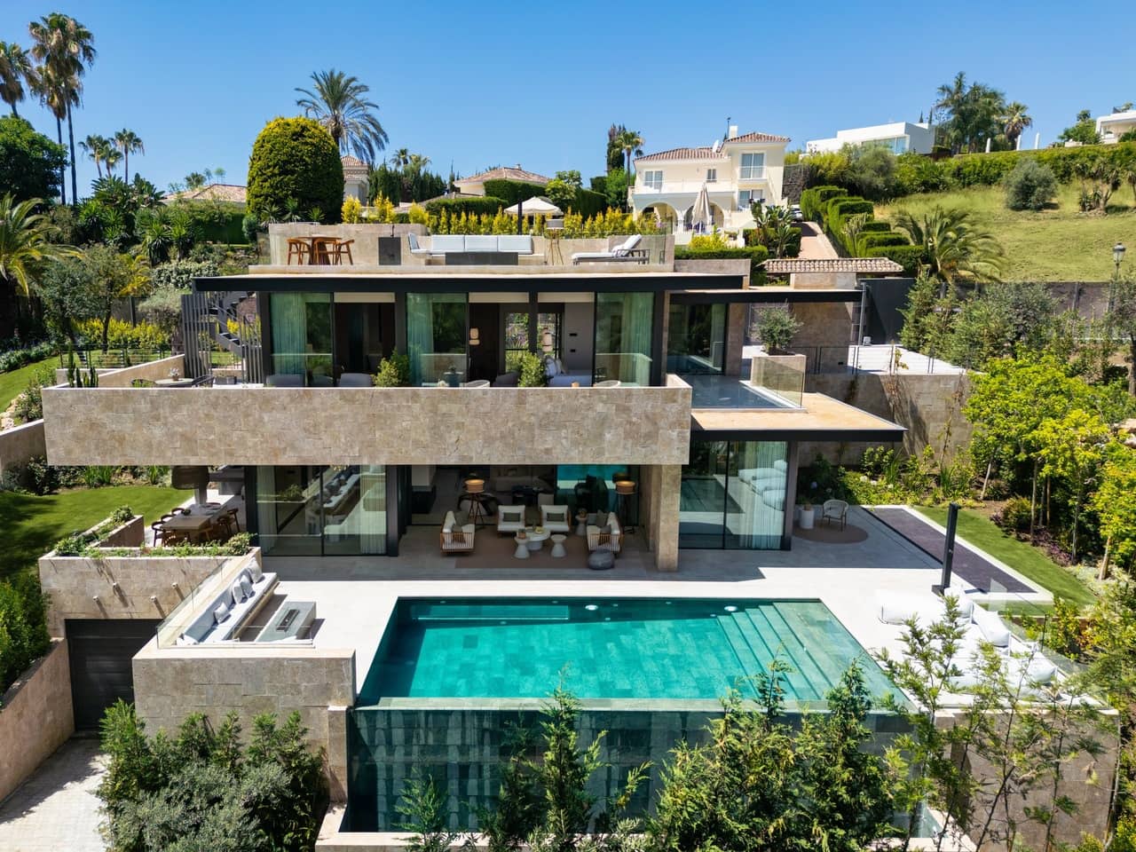 5 slaapkamer Villa te koop in Malaga stad met zwembad garage - € 3.995.000 (Ref: 8778072)
