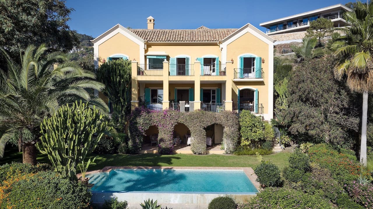 4 Zimmer Villa zu verkaufen in El Madronal mit Pool Garage - 2.500.000 € (Ref: 8778075)