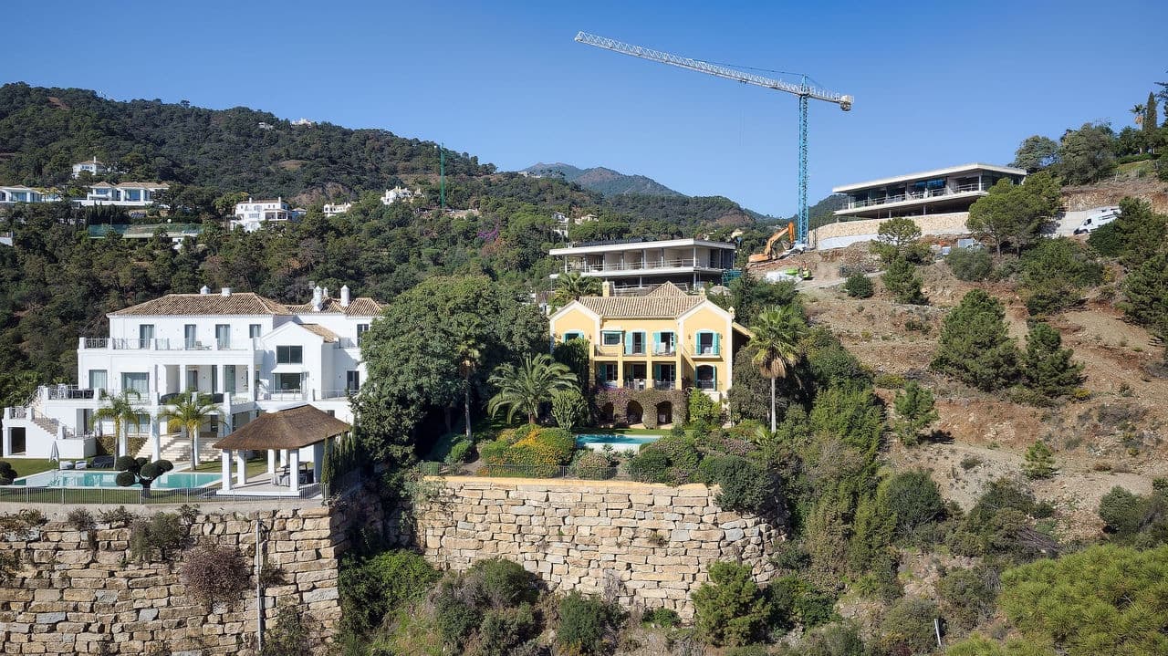 4 Zimmer Villa zu verkaufen in El Madronal mit Pool Garage - 2.500.000 € (Ref: 8778075)