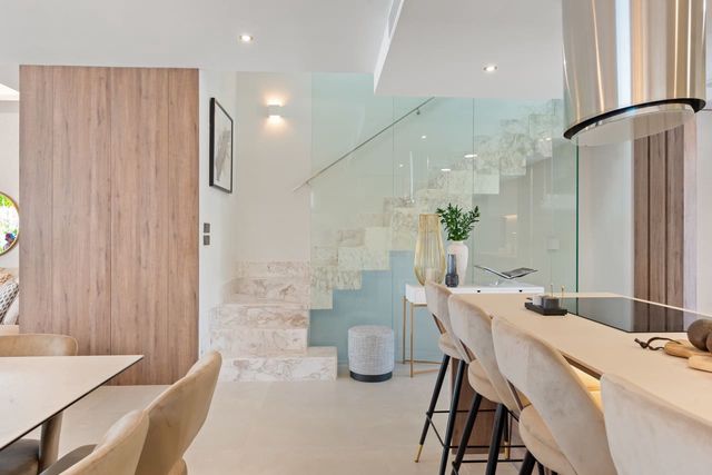 5 slaapkamer Huis te koop in Puerto Banus, Marbella met zwembad garage - € 2.395.000 (Ref: 8778076)