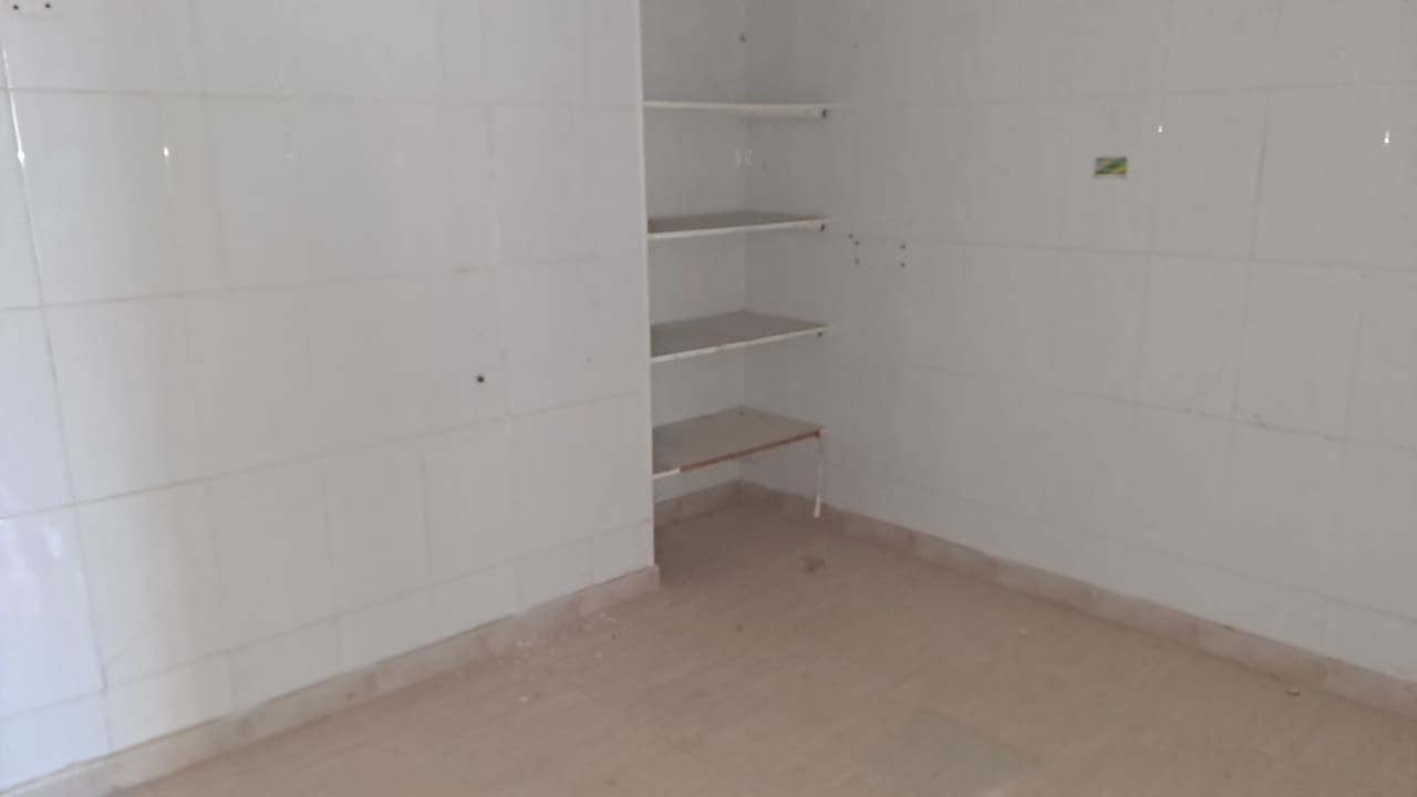 1 quarto Comercial para venda em Orihuela com garagem - 345 000 € (Ref: 8778077)