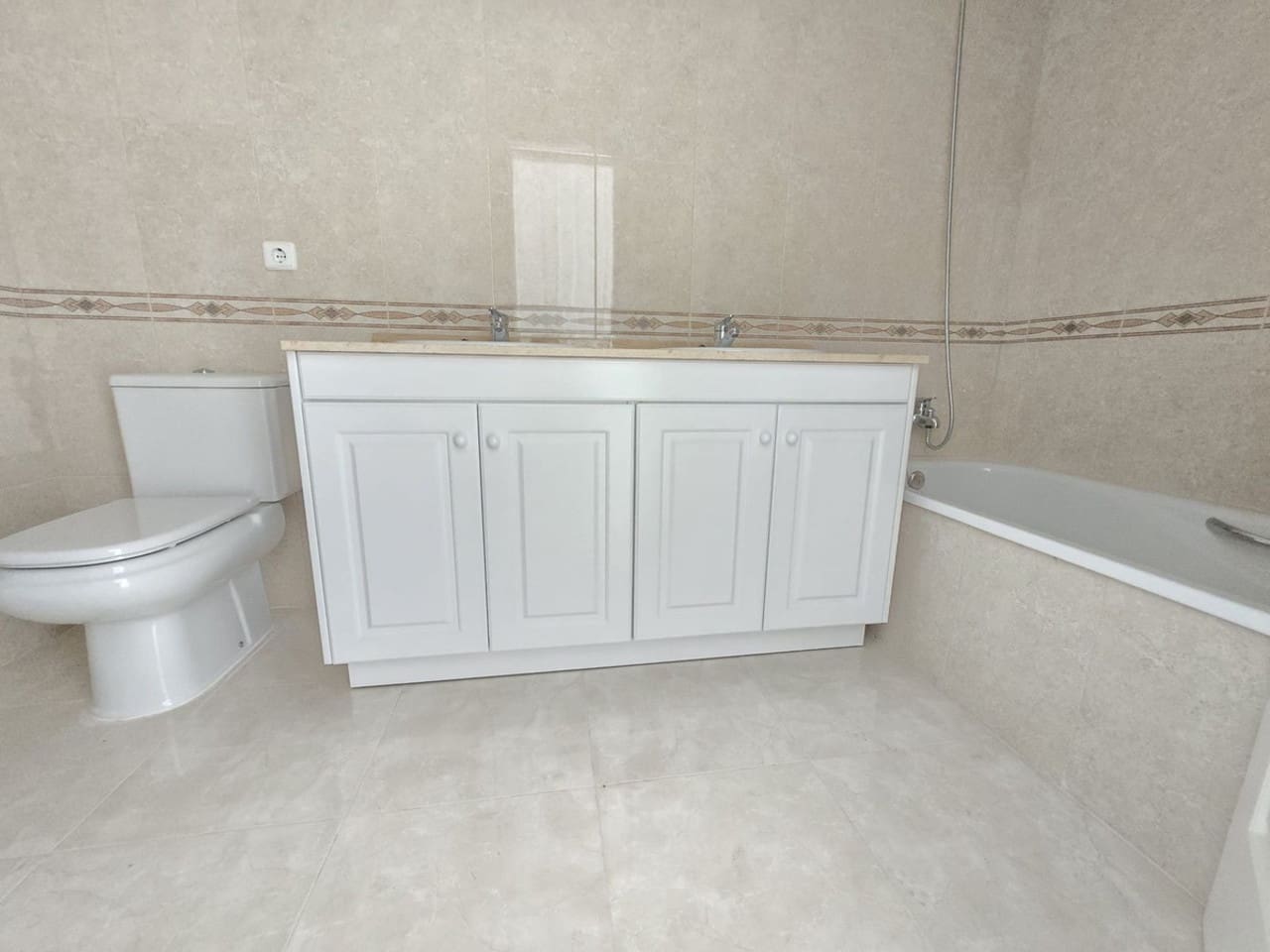 2 soveværelse Lejlighed til salg i Campoamor med swimmingpool - € 212.350 (Ref: 8778329)