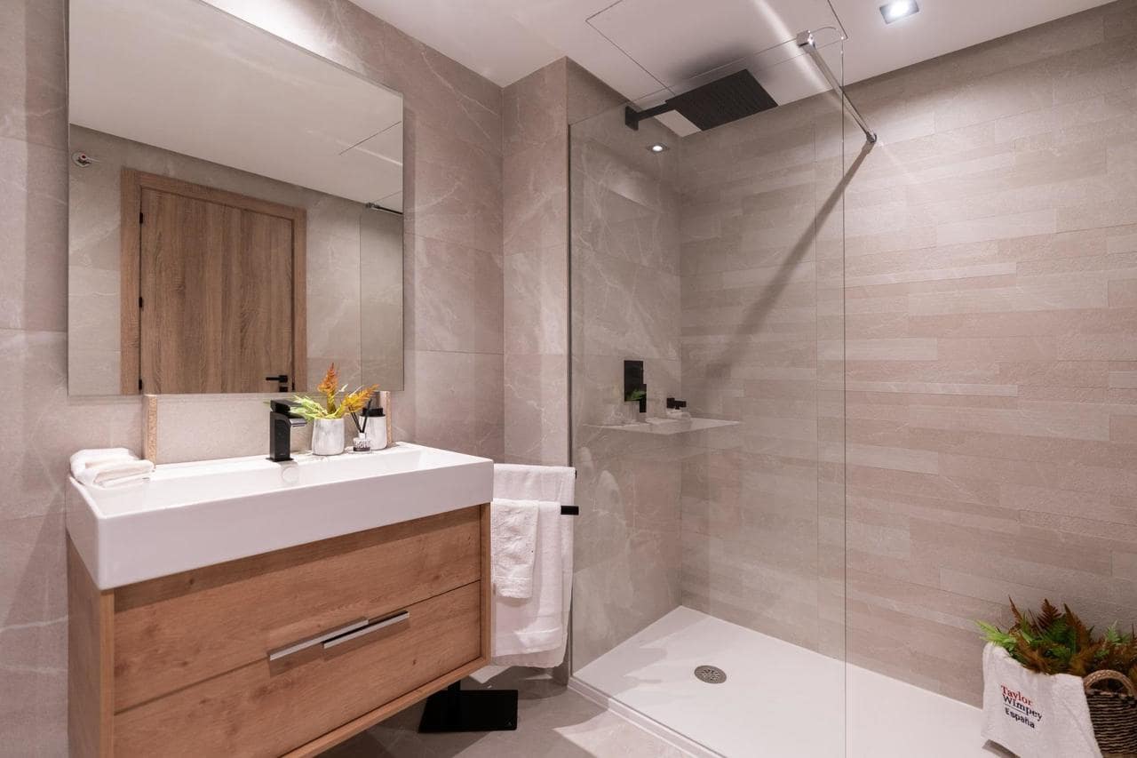 3 quarto Penthouse para venda em Istan com piscina - 580 000 € (Ref: 8783740)