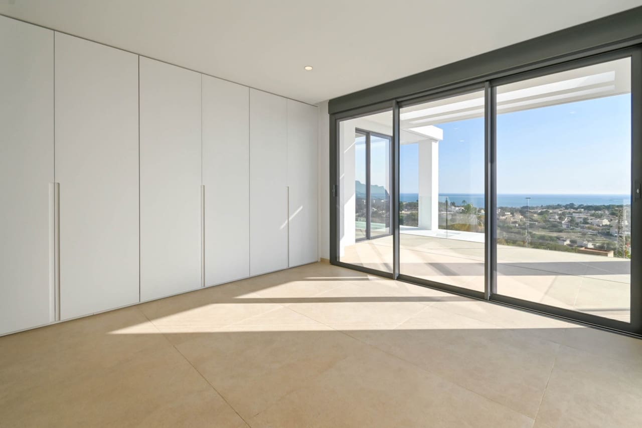 4 Zimmer Villa zu verkaufen in Calpe / Calp mit Pool Garage - 1.925.000 € (Ref: 8784371)