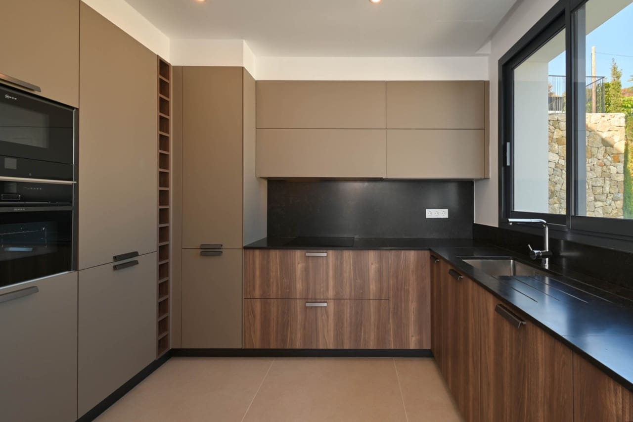4 Zimmer Villa zu verkaufen in Calpe / Calp mit Pool Garage - 1.925.000 € (Ref: 8784371)
