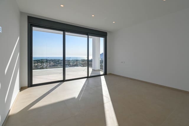 4 Zimmer Villa zu verkaufen in Pueblo, Calpe / Calp mit Pool Garage - 1.925.000 € (Ref: 8784371)
