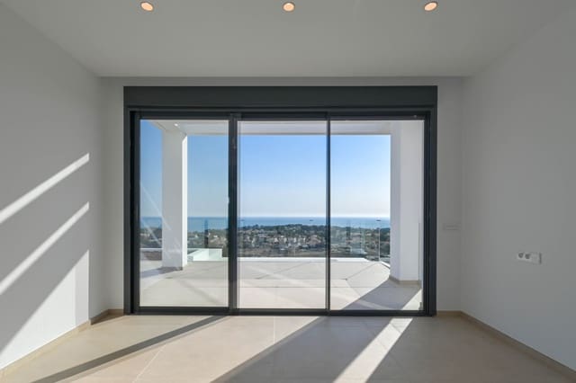 4 Zimmer Villa zu verkaufen in Pueblo, Calpe / Calp mit Pool Garage - 1.925.000 € (Ref: 8784371)