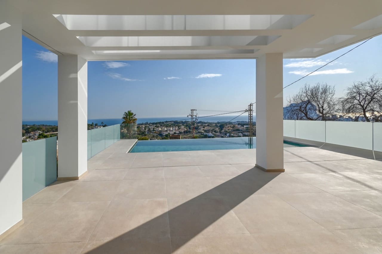 4 Zimmer Villa zu verkaufen in Calpe / Calp mit Pool Garage - 1.925.000 € (Ref: 8784371)