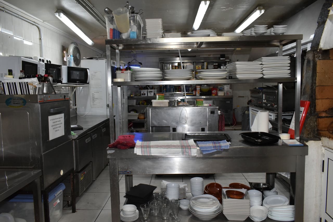 Commercieel te koop in Ciudad Quesada - € 399.000 (Ref: 8787158)