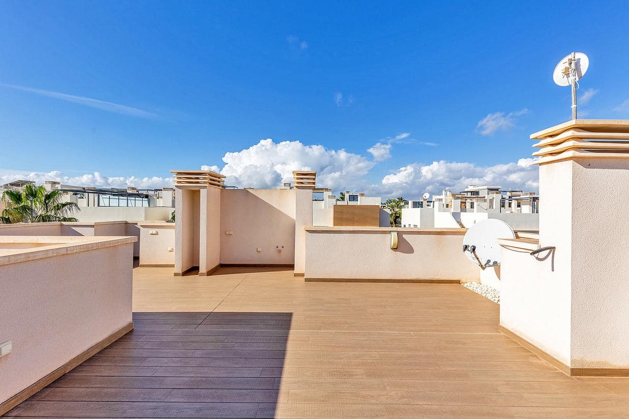 5 sovrum Villa till salu i Orihuela Costa med pool - 895 000 € (Ref: 8792337)