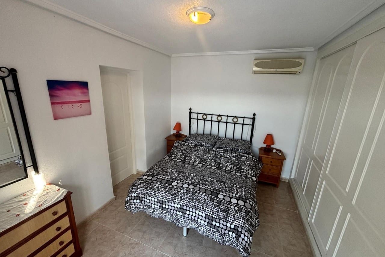 5 sovrum Villa till salu i Ciudad Quesada med pool - 615 000 € (Ref: 8792495)