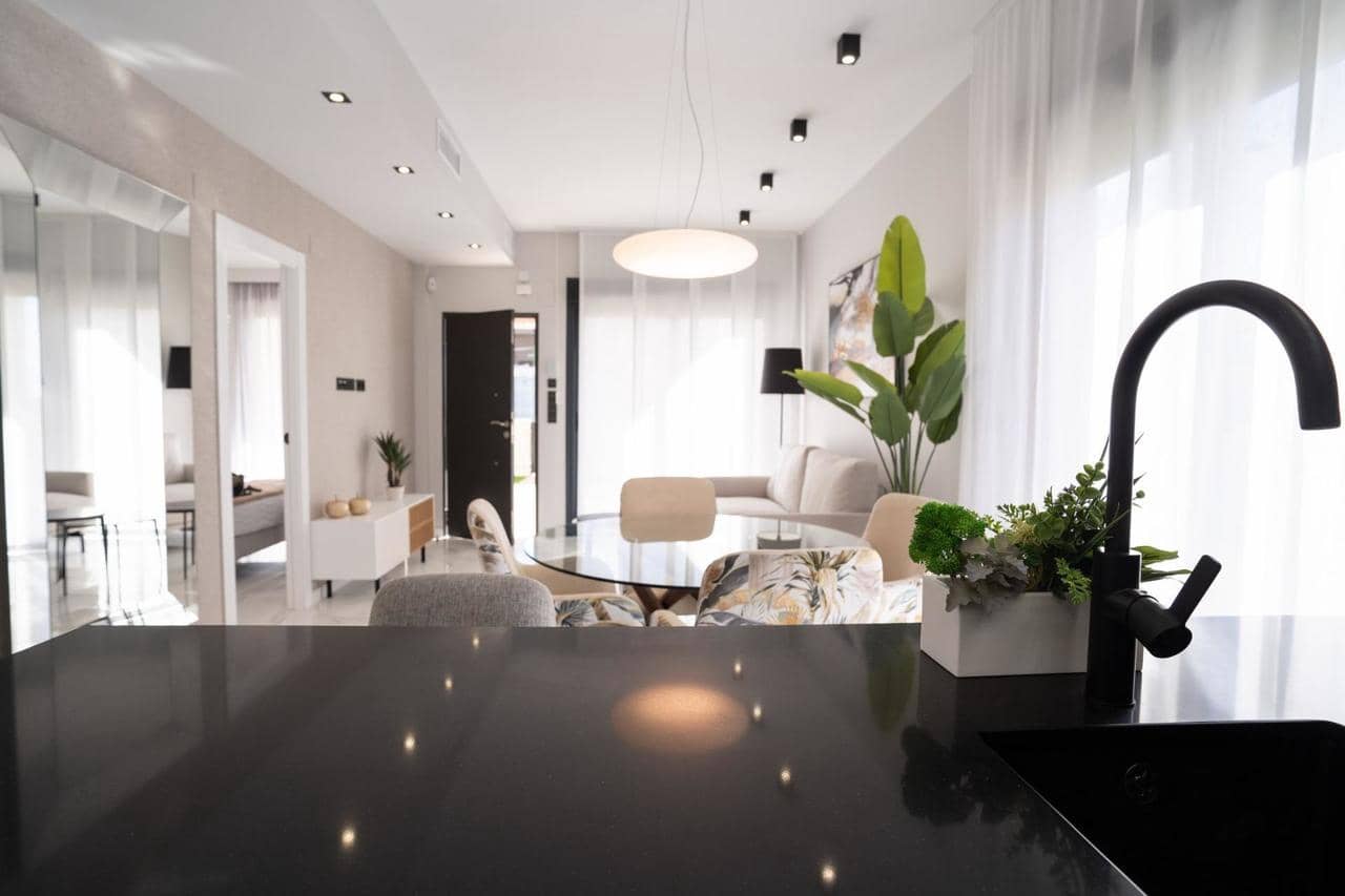 3 soverom Villa til salgs i Pilar de la Horadada med svømmebasseng - € 305 000 (Ref: 8792985)