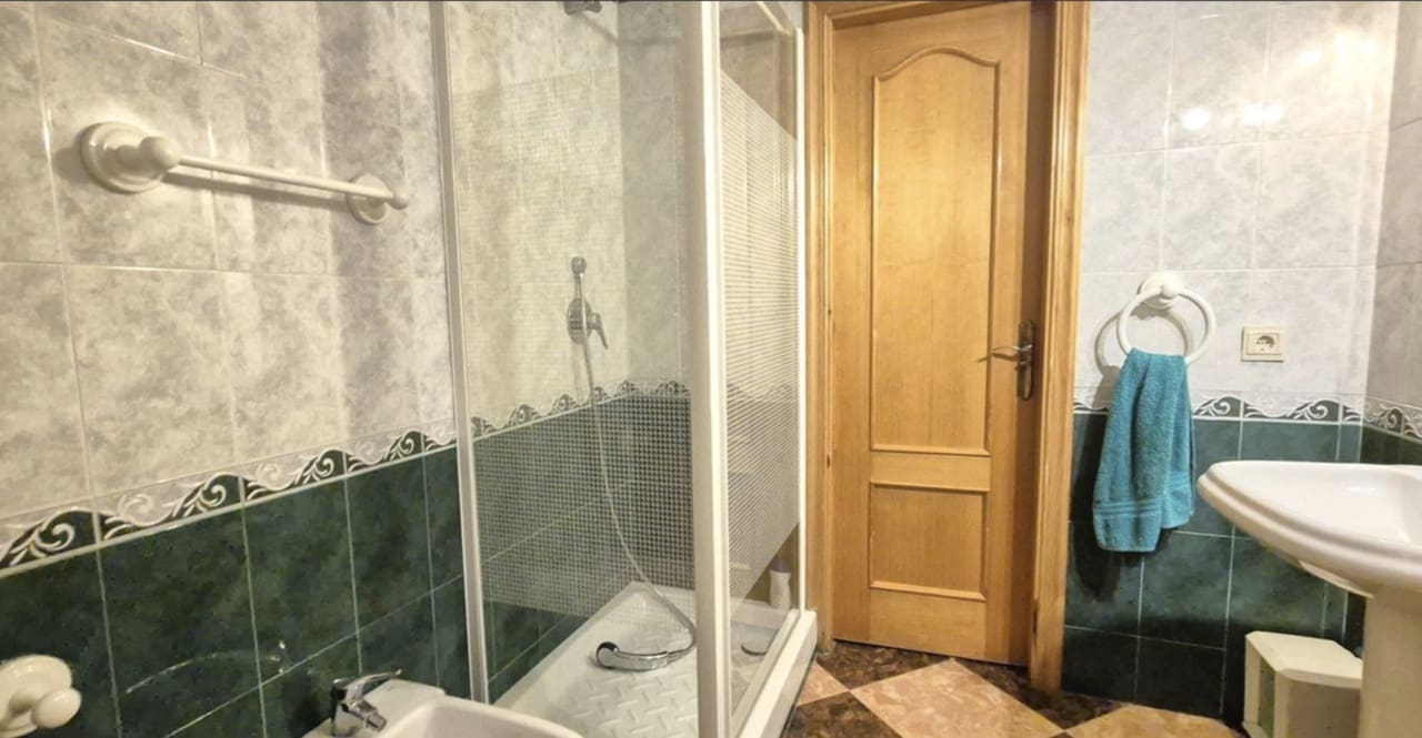 4 soverom Villa til salgs i Marbella med svømmebasseng garasje - € 1 400 000 (Ref: 8796319)