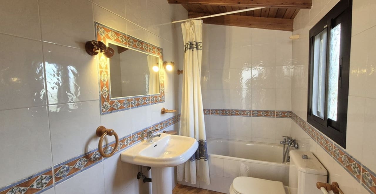 4 soverom Villa til salgs i Marbella med svømmebasseng garasje - € 1 400 000 (Ref: 8796319)