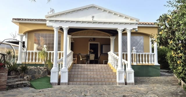 4 chambre Villa/Maison à vendre à Casco Antiguo, Marbella avec piscine garage - 1 400 000 € (Ref: 8796319)
