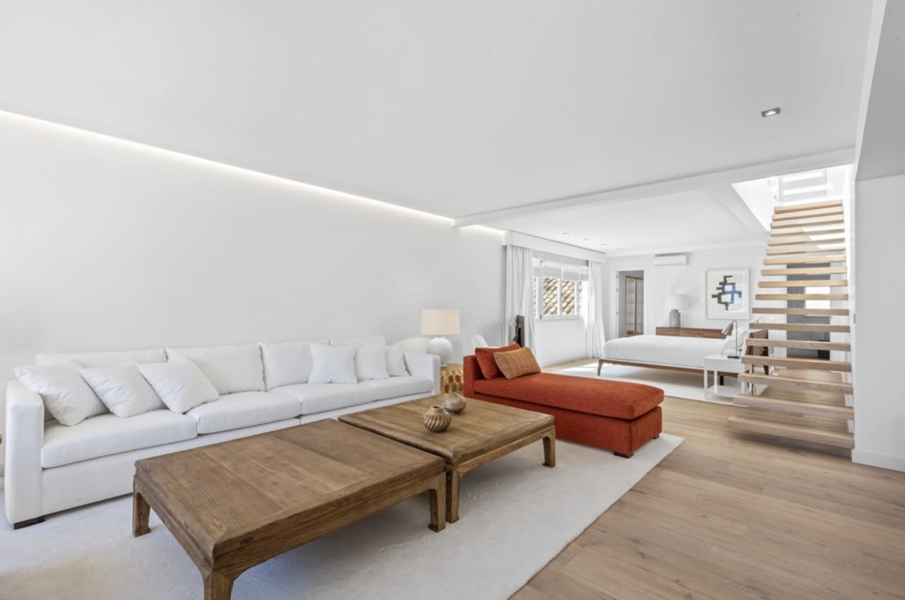 1 soverom Penthouse til salgs i Puerto Banus - € 1 100 000 (Ref: 8796320)