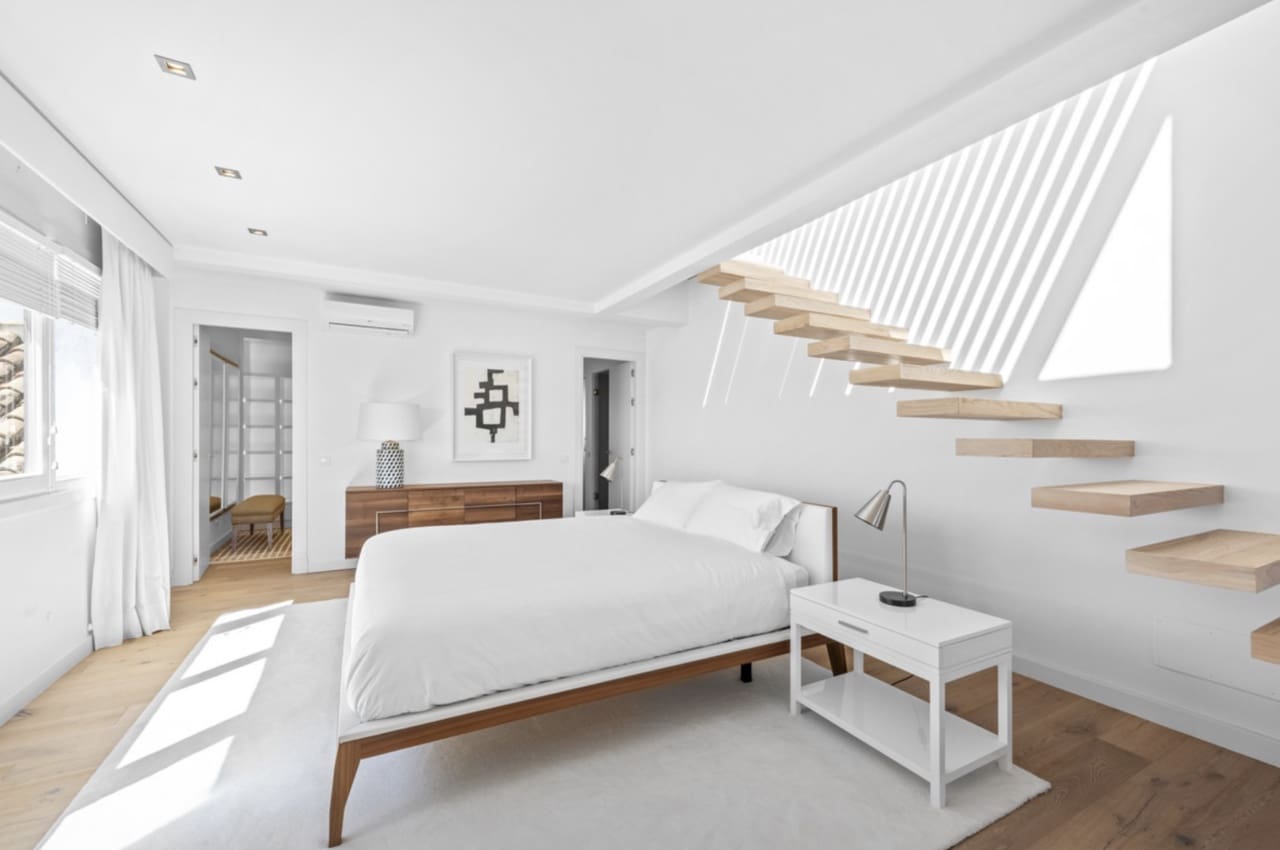 1 soverom Penthouse til salgs i Puerto Banus - € 1 100 000 (Ref: 8796320)