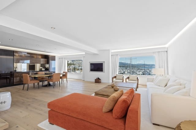 1 soverom Penthouse til salgs i Puerto Banus, Marbella - € 1 100 000 (Ref: 8796320)