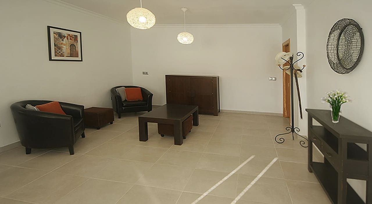 5 soveværelse Villa til salg i Benahavis med swimmingpool garage - € 895.000 (Ref: 8796321)