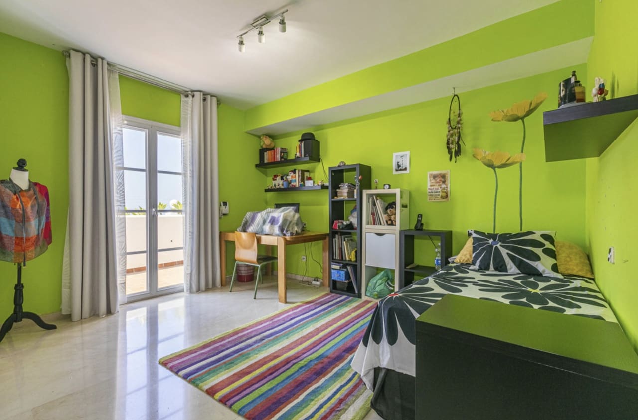 6 soveværelse Villa til salg i Marbella med swimmingpool garage - € 1.590.000 (Ref: 8796323)