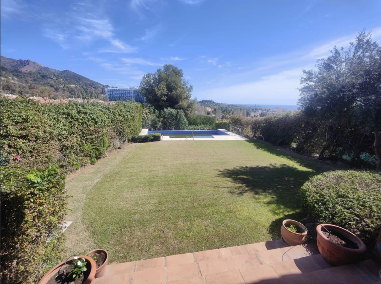 5 soveværelse Villa til salg i Marbella med swimmingpool garage - € 1.550.000 (Ref: 8796324)