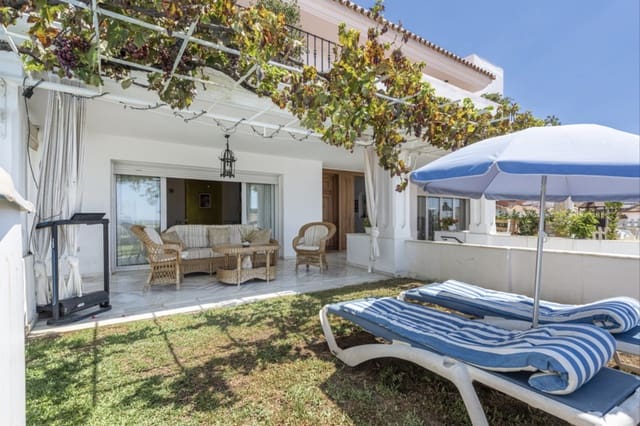 5 soveværelse Villa til salg i Casco Antiguo, Marbella med swimmingpool garage - € 1.295.000 (Ref: 8796325)