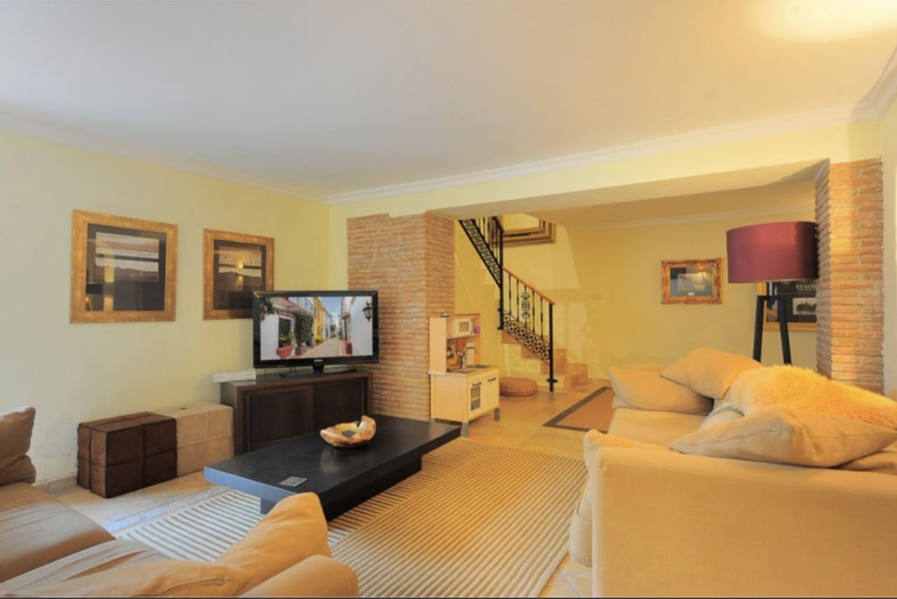 3 soveværelse Byhus til salg i Marbella - € 1.500.000 (Ref: 8796326)