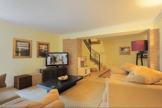 3 soveværelse Byhus til salg i Casco Antiguo, Marbella - € 1.500.000 (Ref: 8796326)