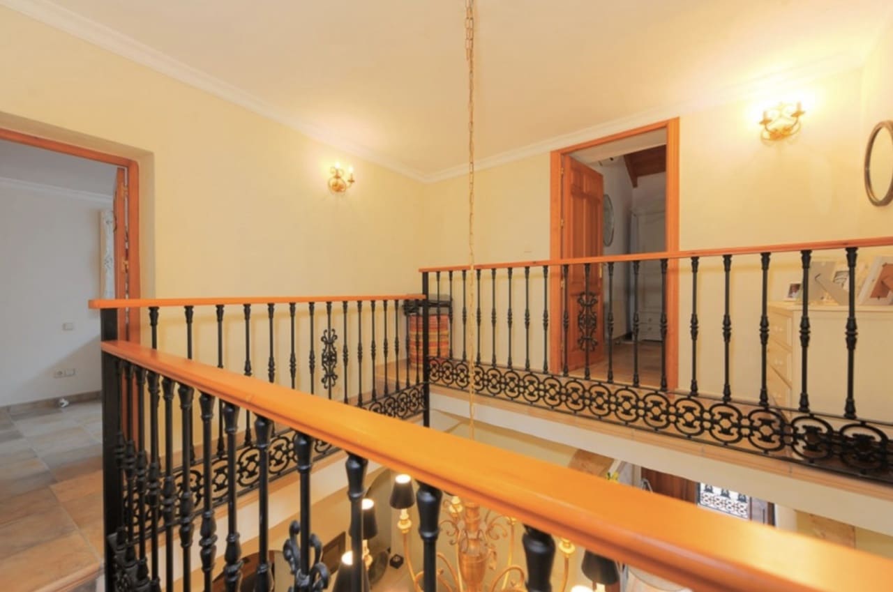 3 soveværelse Byhus til salg i Marbella - € 1.500.000 (Ref: 8796326)