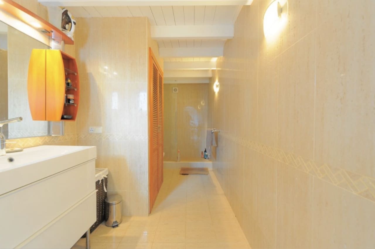 3 soveværelse Byhus til salg i Marbella - € 1.500.000 (Ref: 8796326)