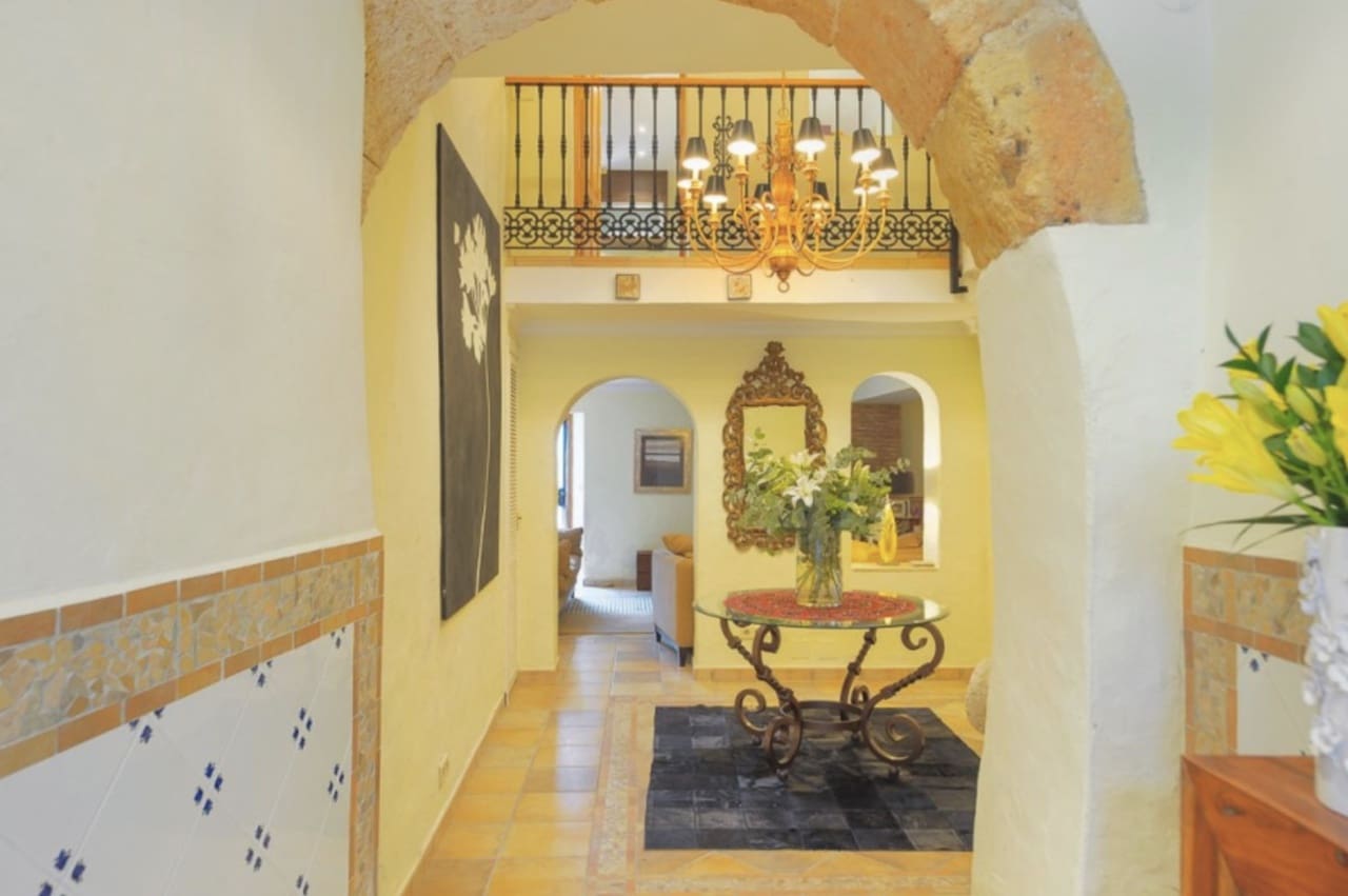 3 soveværelse Byhus til salg i Marbella - € 1.500.000 (Ref: 8796326)