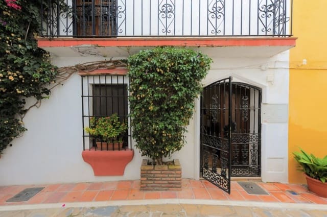 3 soveværelse Byhus til salg i Casco Antiguo, Marbella - € 1.500.000 (Ref: 8796326)