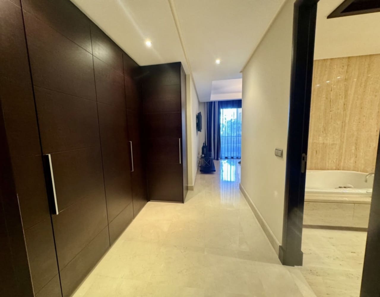 2 bedroom Apartment for sale in Puerto Banus with pool garage - € 2,800,000 (Ref: 8796328)