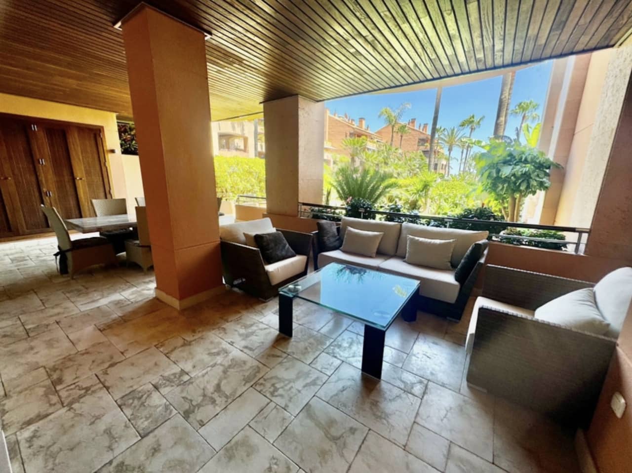 2 bedroom Apartment for sale in Puerto Banus with pool garage - € 2,800,000 (Ref: 8796328)