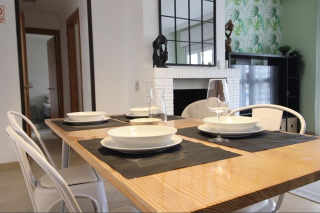2 soveværelse Lejlighed til salg i Puerto Banus, Marbella med garage - € 515.000 (Ref: 8796329)