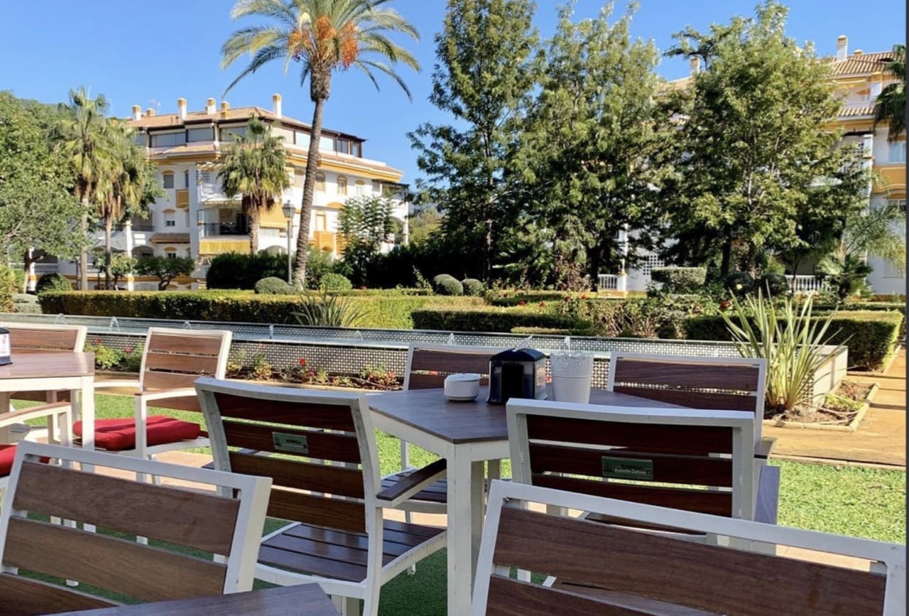 2 soveværelse Penthouse til salg i Puerto Banus med swimmingpool garage - € 530.000 (Ref: 8796330)