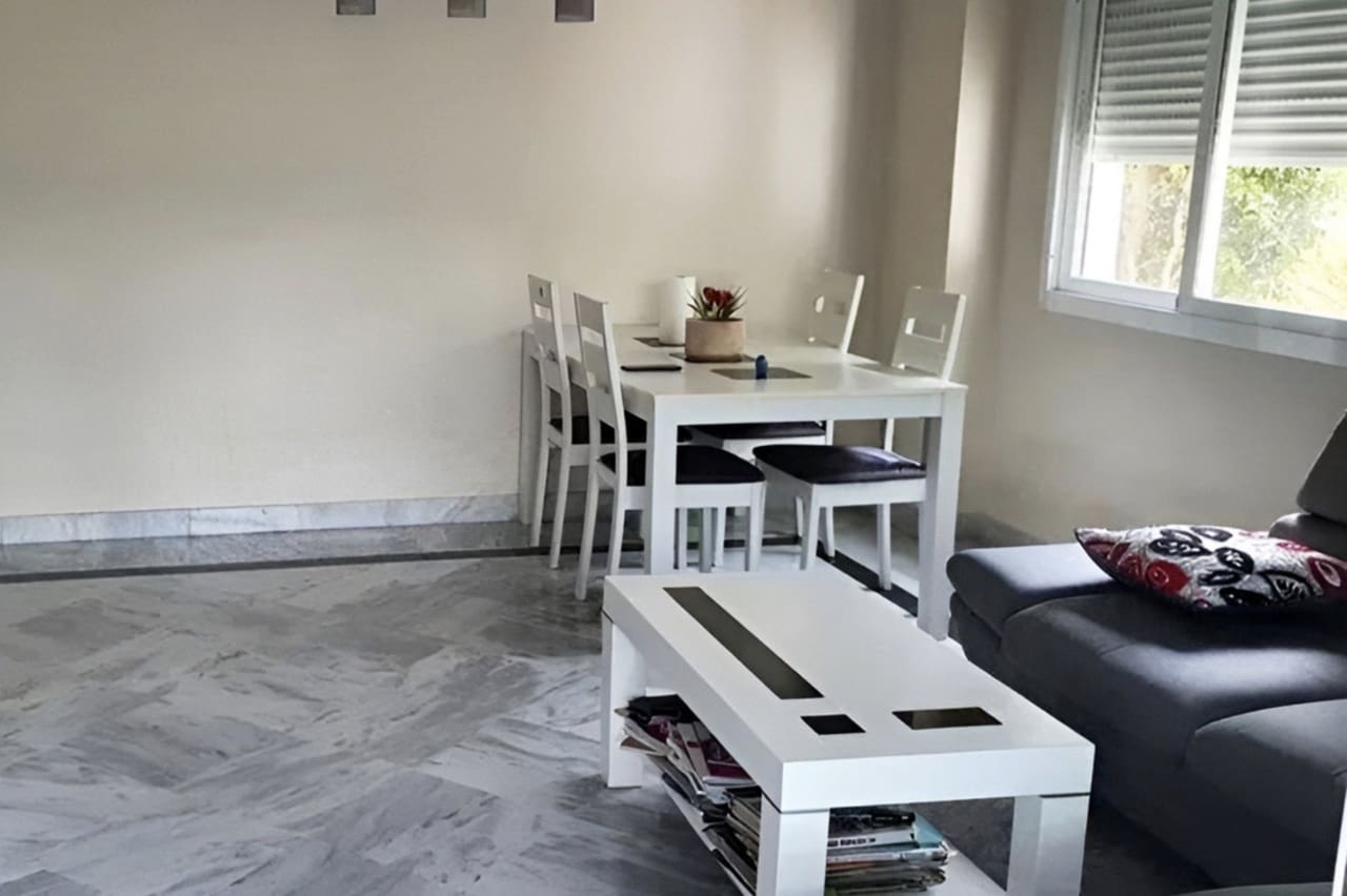 3 soverom Leilighet til salgs i Puerto Banus med svømmebasseng - € 460 000 (Ref: 8796333)