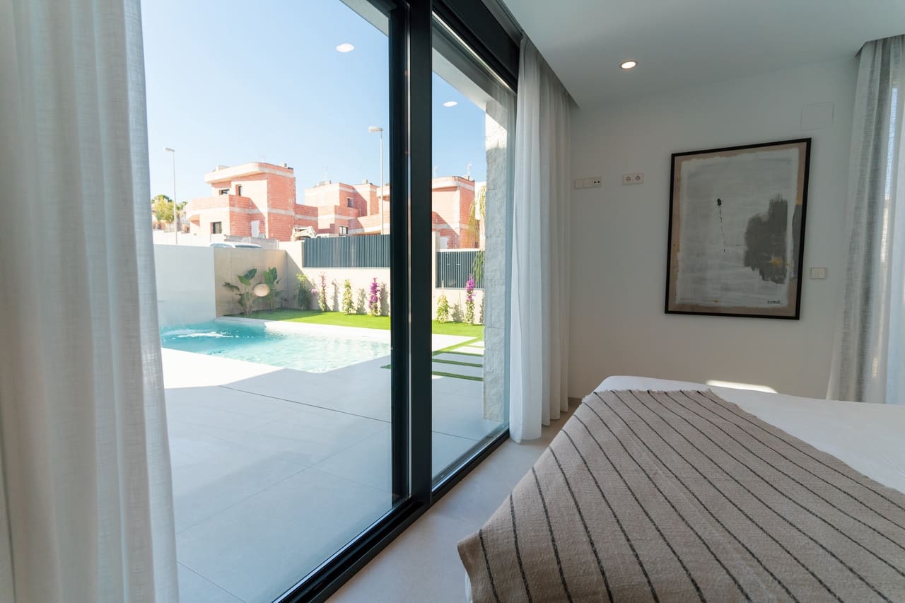 4 soverom Villa til salgs i Rojales med svømmebasseng - € 575 000 (Ref: 8799662)
