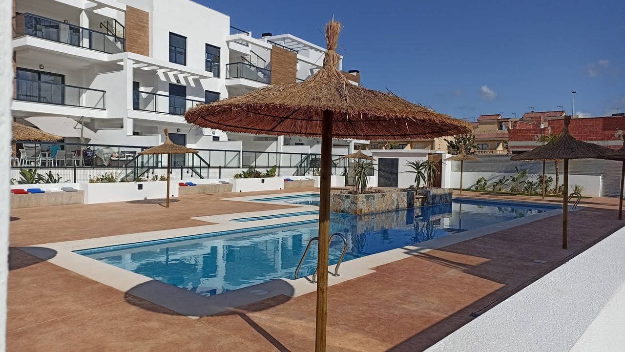 3 bedroom Apartment for sale in Torre de la Horadada with pool - € 475,000 (Ref: 8799664)