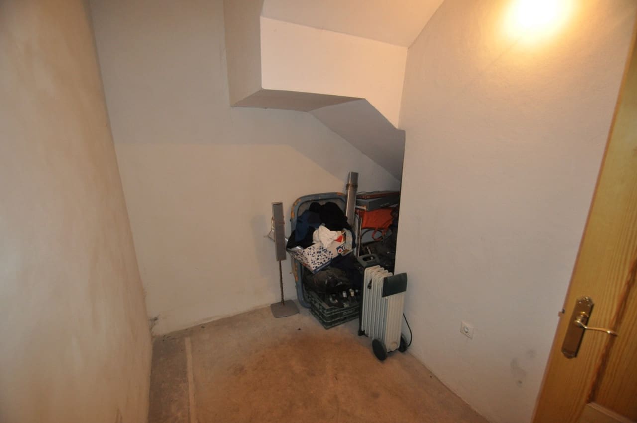 4 sypialnia Willa na sprzedaż w Pinoso - 180 000 € (Ref: 8801624)