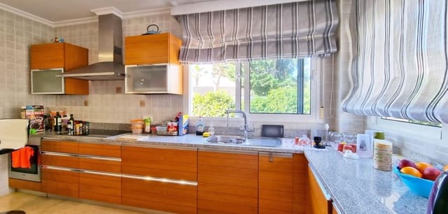 5 Zimmer Villa zu verkaufen in El Molino, Torrevieja mit Pool - 1.170.000 € (Ref: 8806275)