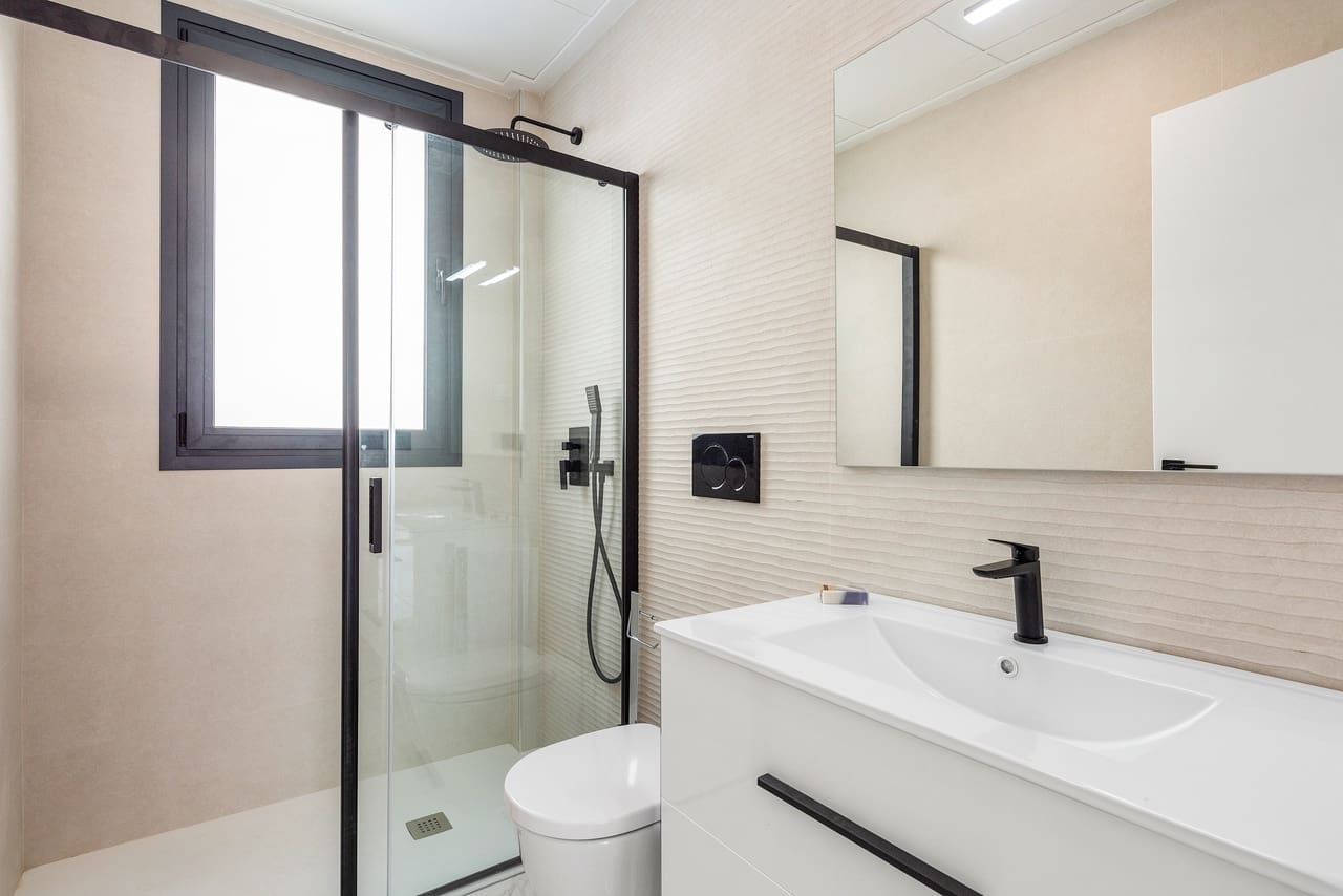 3 slaapkamer Villa te koop in Benijofar met zwembad garage - € 435.000 (Ref: 8810621)