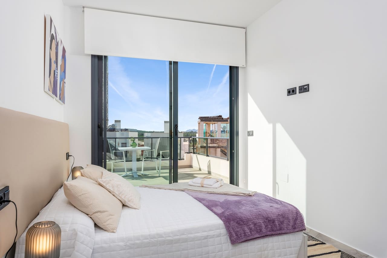 3 slaapkamer Villa te koop in Benijofar met zwembad garage - € 435.000 (Ref: 8810621)